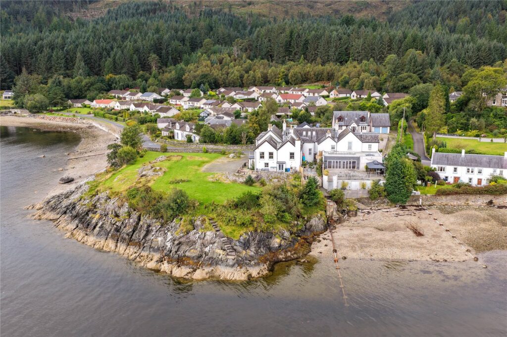 Ardentinny House, Ardentinny, Dunoon, Argyll and Bute, PA23 8TR