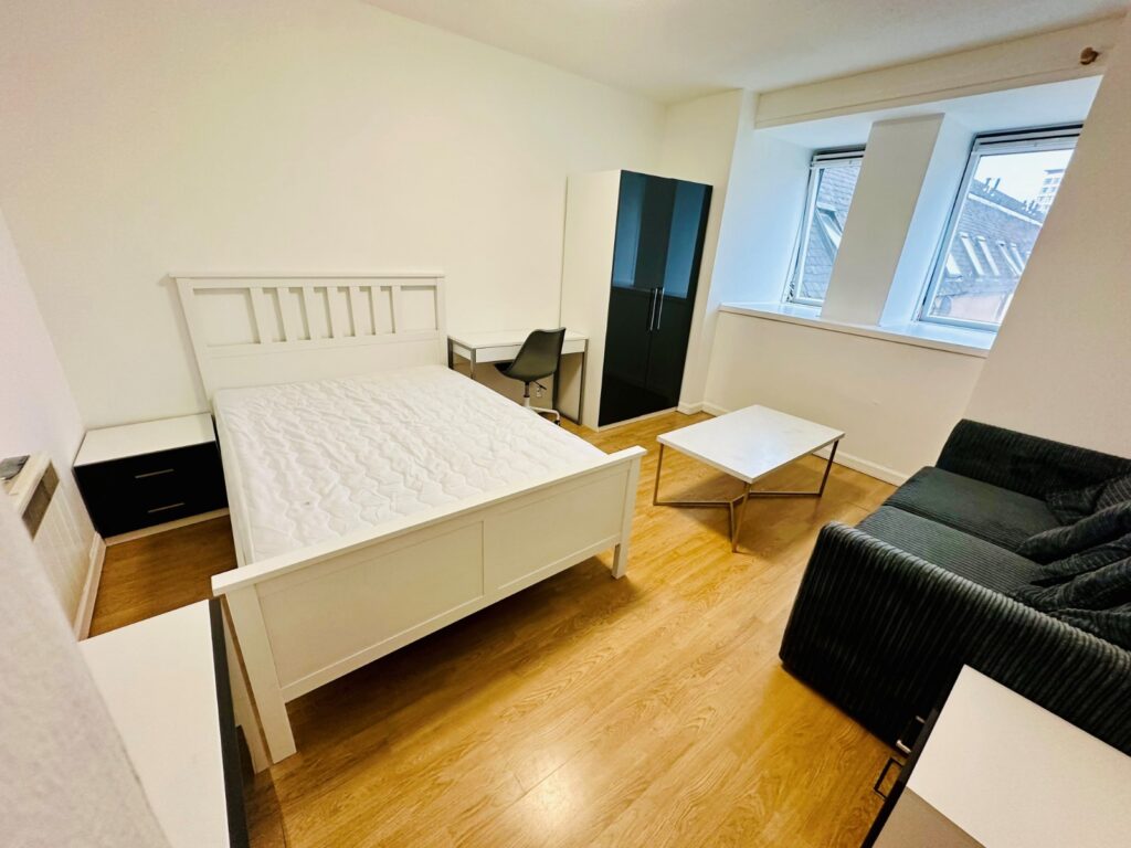 Kent Road, Finnieston, Glasgow, G3