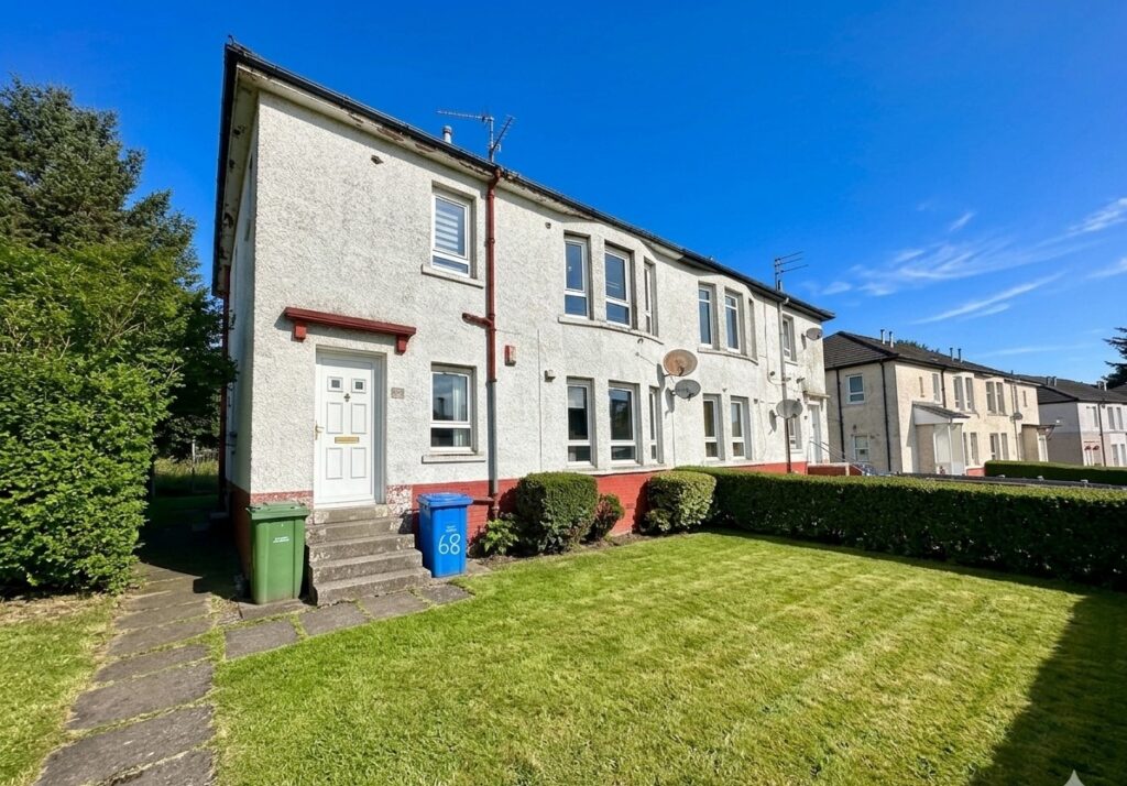 Carnwadric Road, Thornliebank, Glasgow, G46
