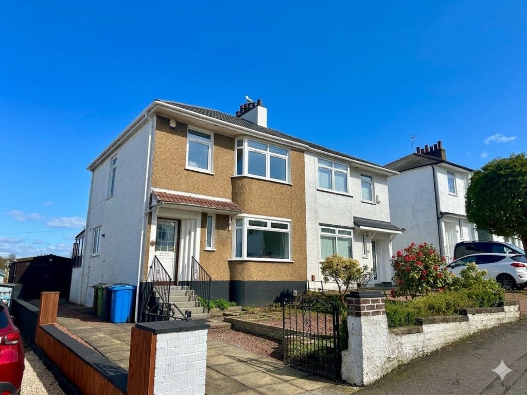 Rockmount Ave, Thornliebank, Glasgow, G46
