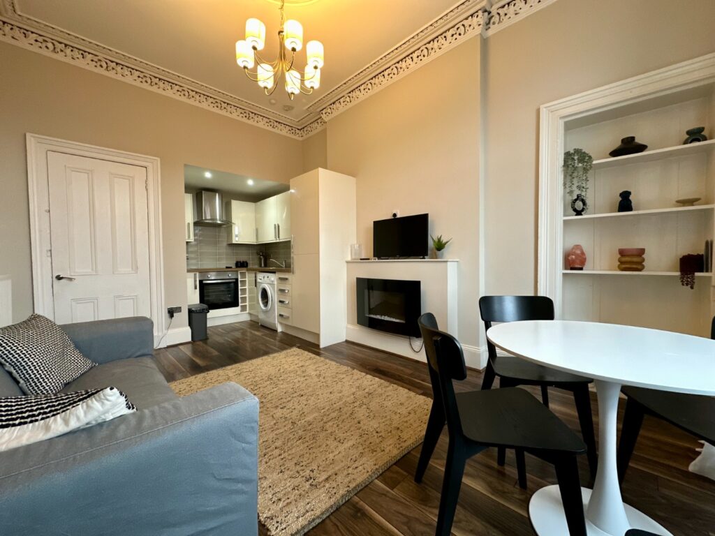 Buccleuch Street, Garnethill, Glasgow, G3
