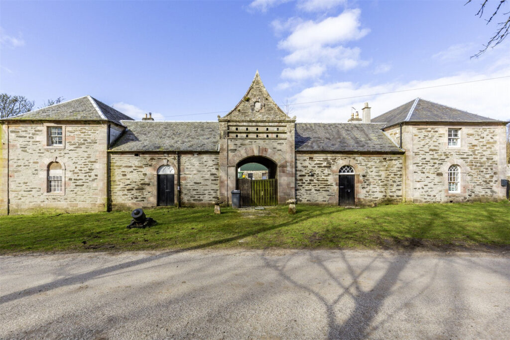 The Square, Ardlamont, Kames, PA21 2