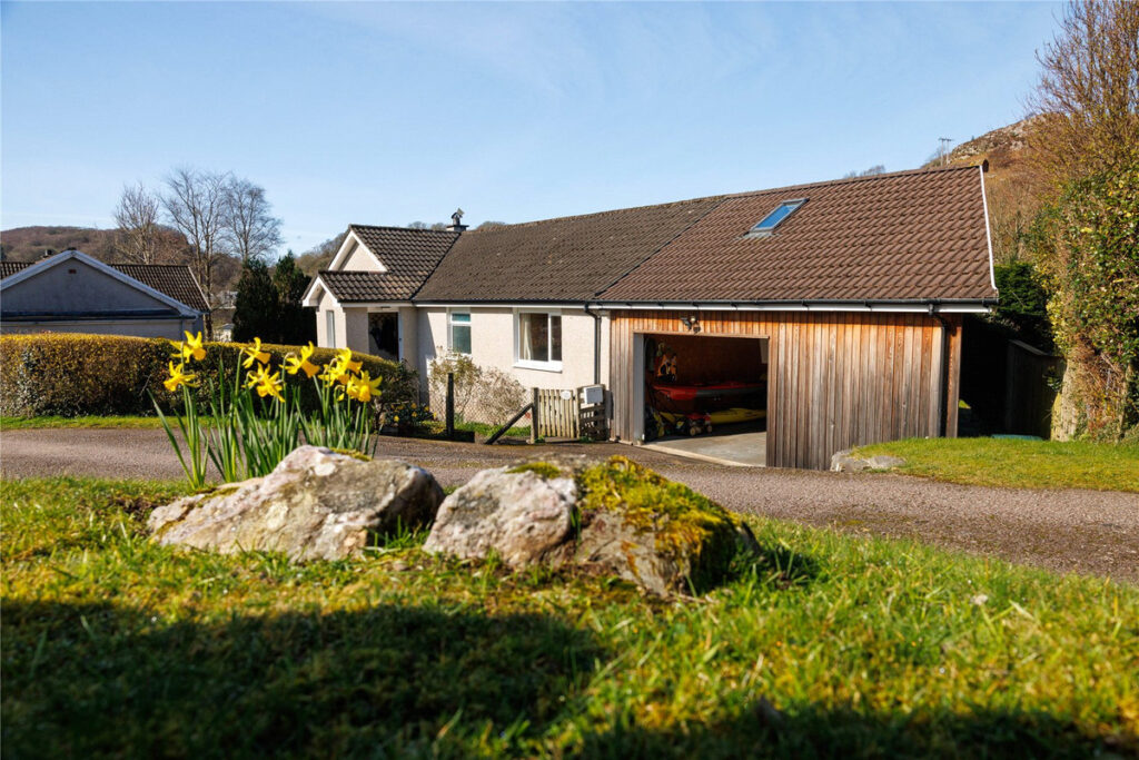 Creag Mhor, Kintallen, Tayvallich, PA31 8
