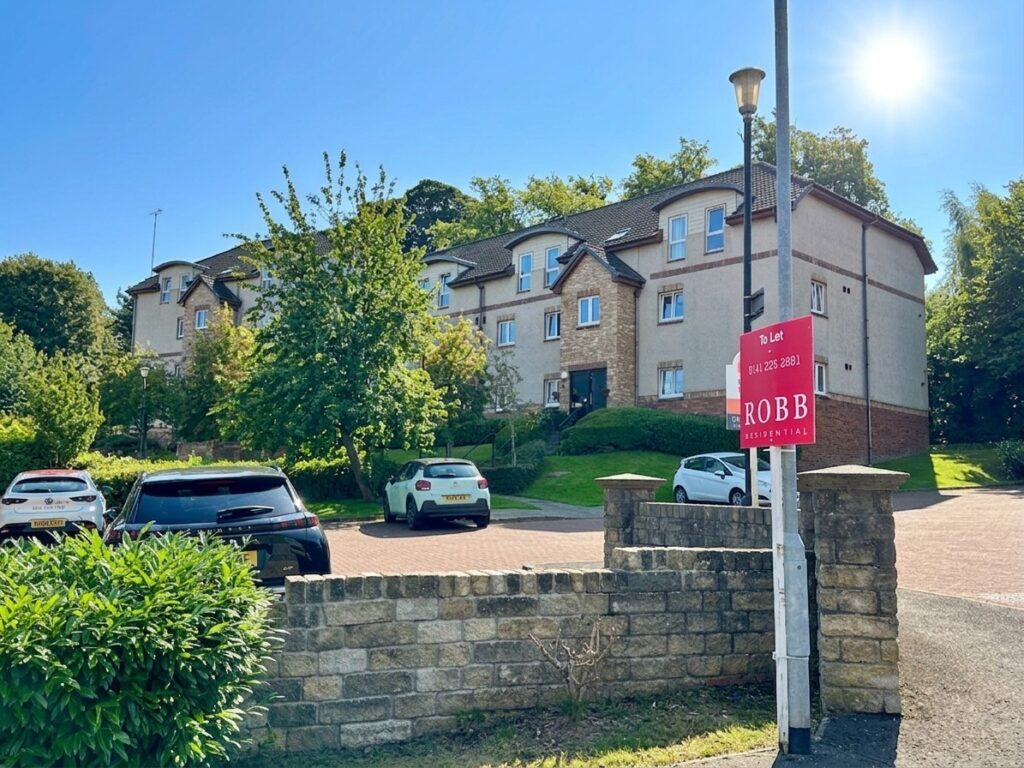 Stoneside Drive, Eastwood, Glasgow, G43