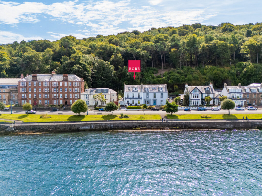 Highlander House, Battery Place, Rothesay, PA20 9DU