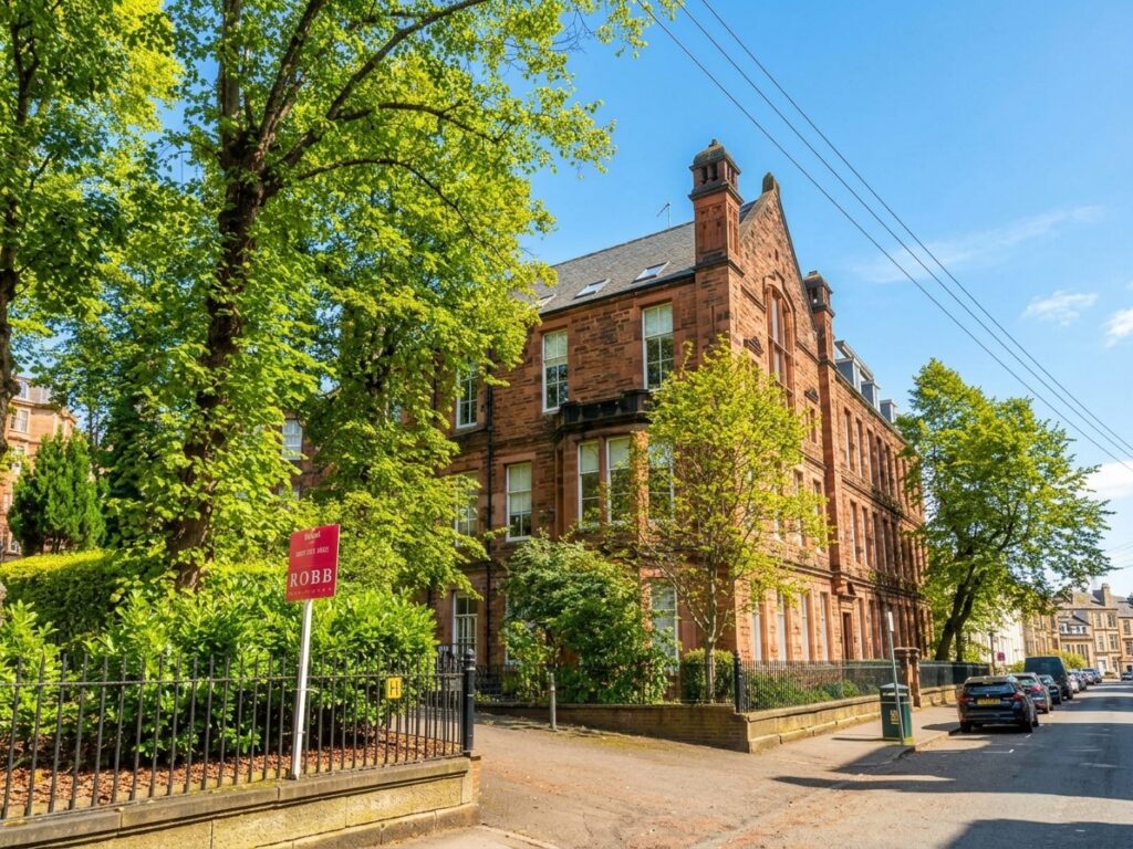 Victoria Crescent Road, Dowanhill, Glasgow, G12